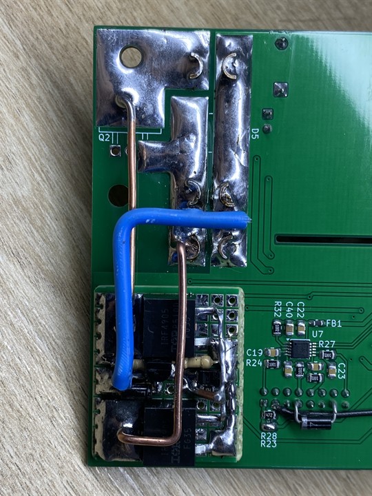 Elektronik kör yük V1 PCB montajı üçüncü görünüm